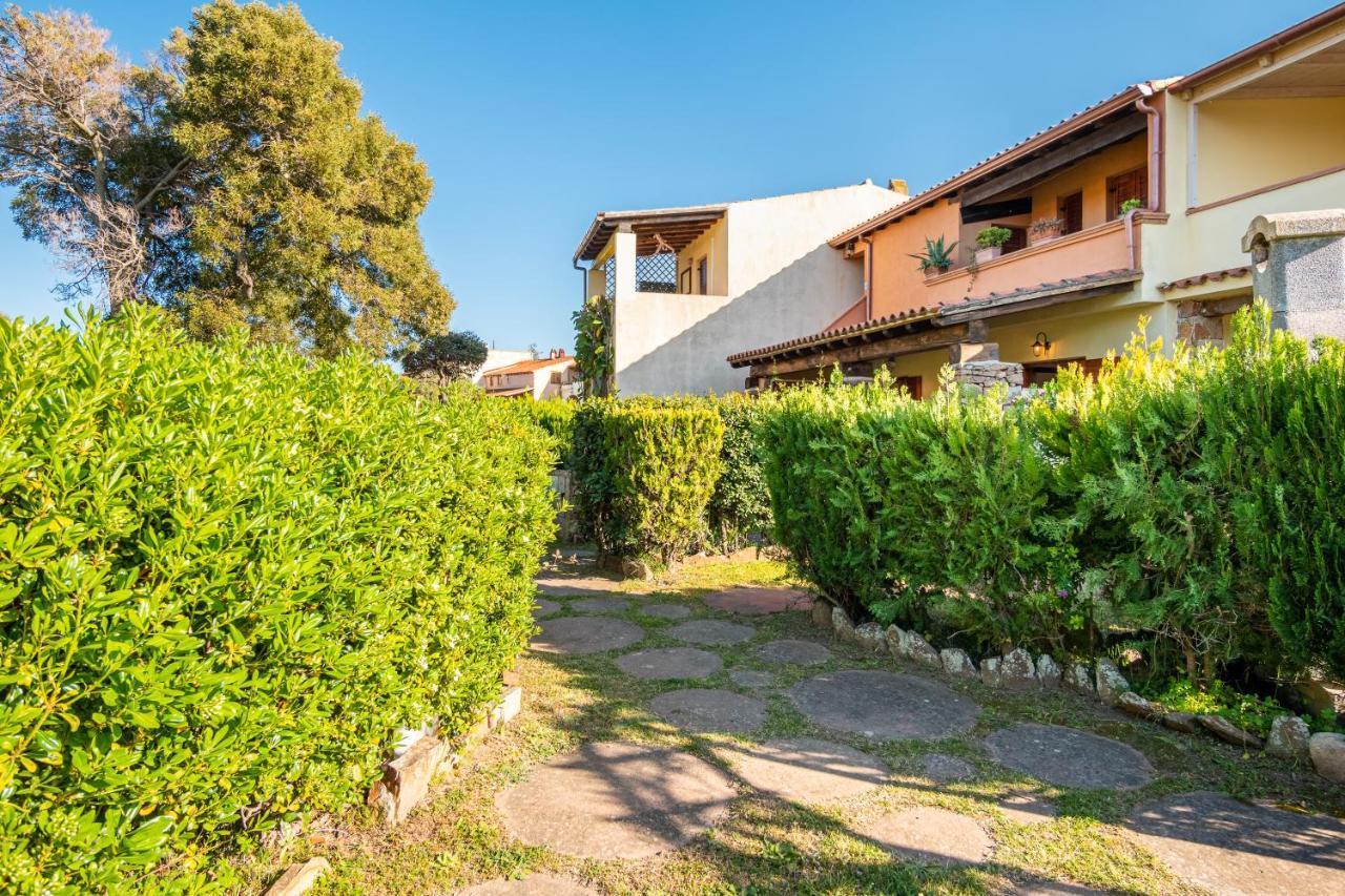 Holiday House Li Piri San Teodoro  Exterior foto